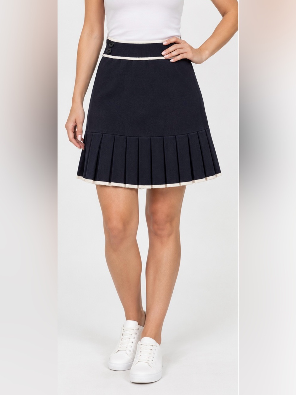 NEW! Vertigo Paris Black & White Pleated Knit Preppy A-line Skirt Size Small